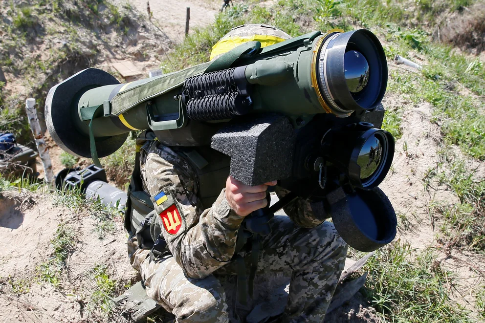 Washington autorizó a países bálticos a enviar armas estadounidenses a Ucrania