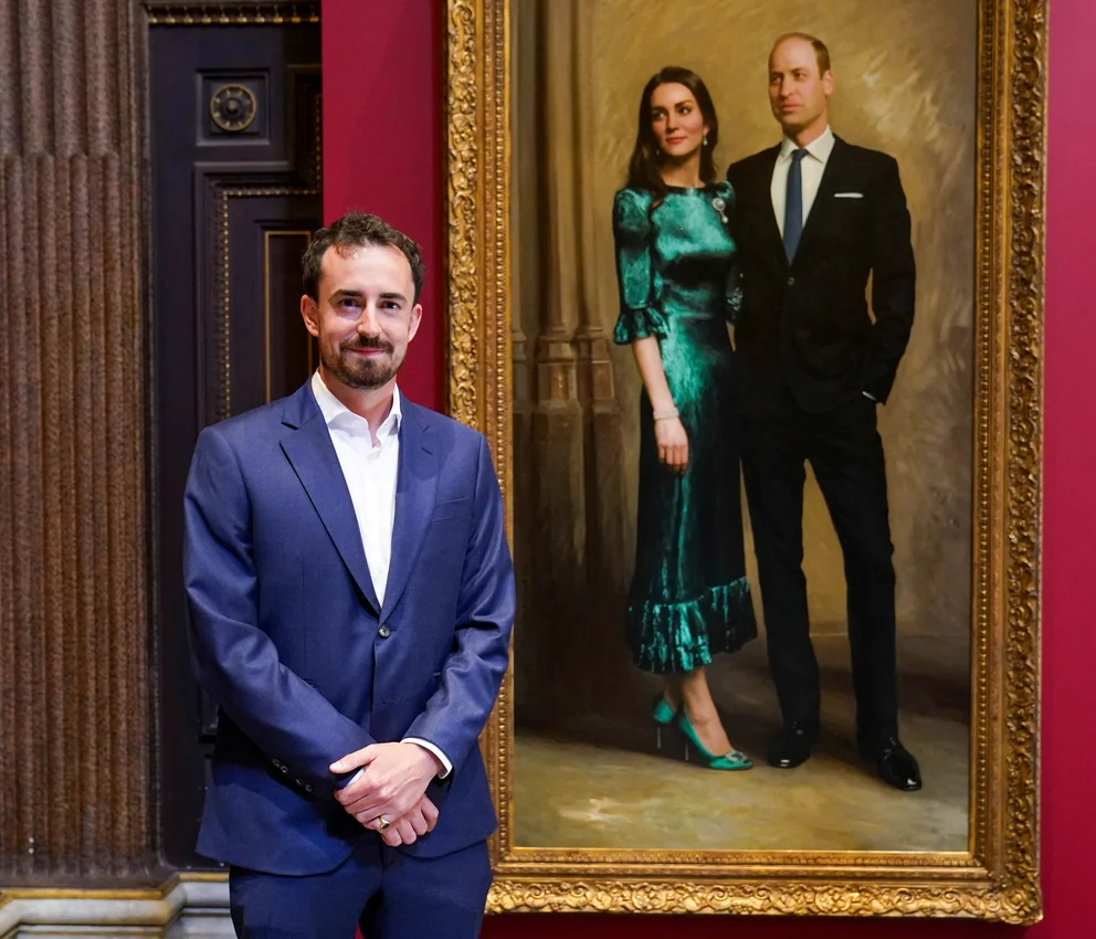 Revelan el primer retrato oficial del príncipe William y Kate Middleton juntos