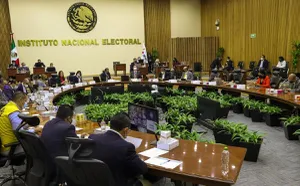 Morena acusa “inquisición electoral”INE multa a partidos por 673 mdp
