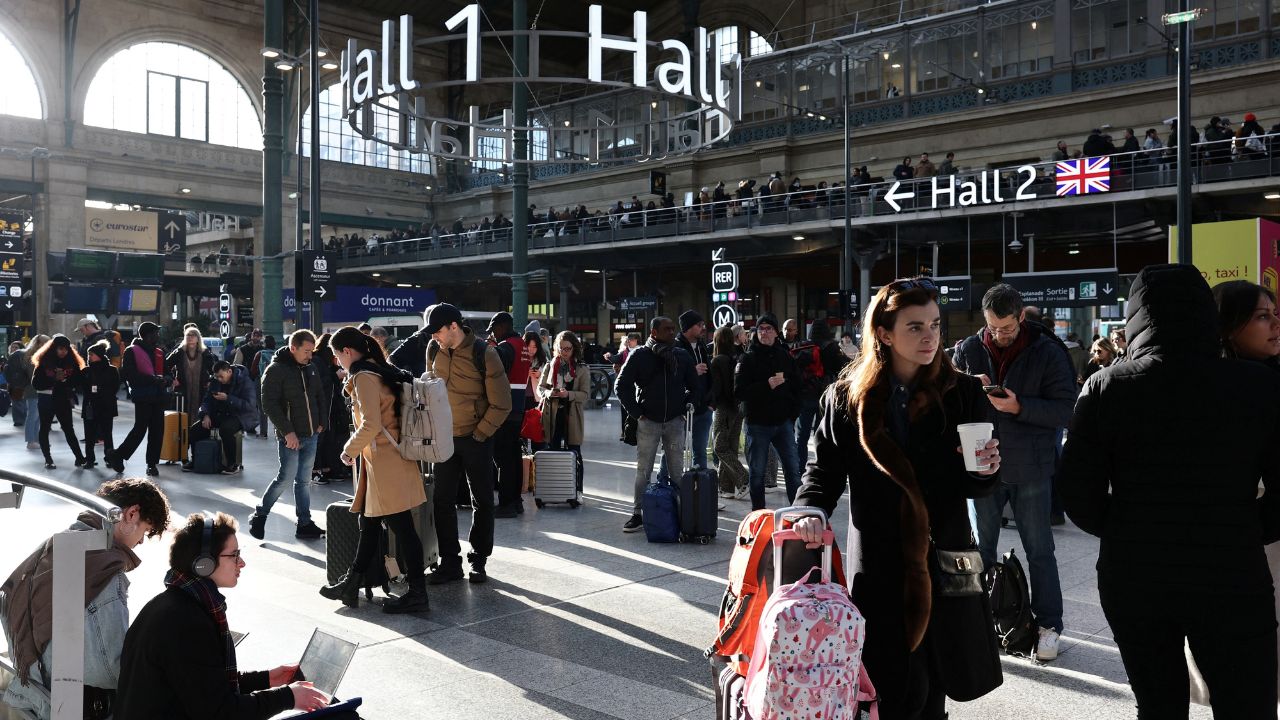 Encuentran bomba de la Segunda Guerra Mundial en la estación Gare du Nord de París